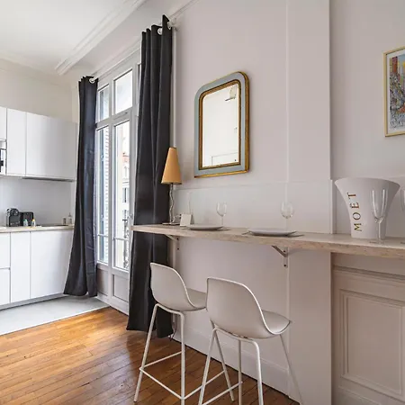 Apartment Aux Clefs Des Sacres - Aristide Briand Reims