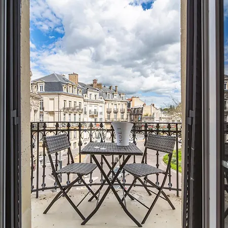 Aux Clefs Des Sacres - Aristide Briand Apartment *