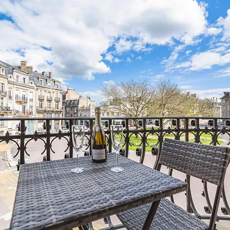 Aux Clefs Des Sacres - Aristide Briand Apartment Reims